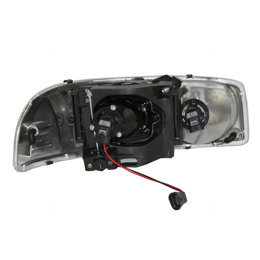 Brock Replacement Driver Headlight Lens Compatible with 2002-2007 Sierra Denali Pickup Truck 15218077