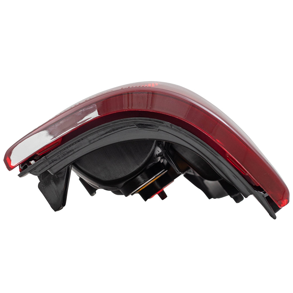 Brock Replacement Passenger Tail Light Compatible with 1999-2002 Silverado Sierra 1500 2500 Fleetside Pickup 19169017