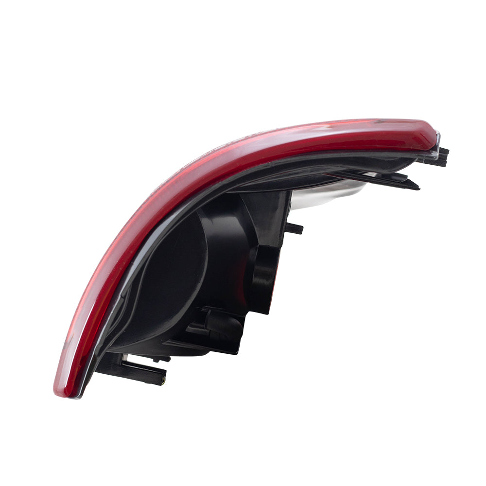 Brock Replacement Passenger Tail Light Compatible with 2000-2003 Tahoe Yukon & Yukon XL Suburban 15224278