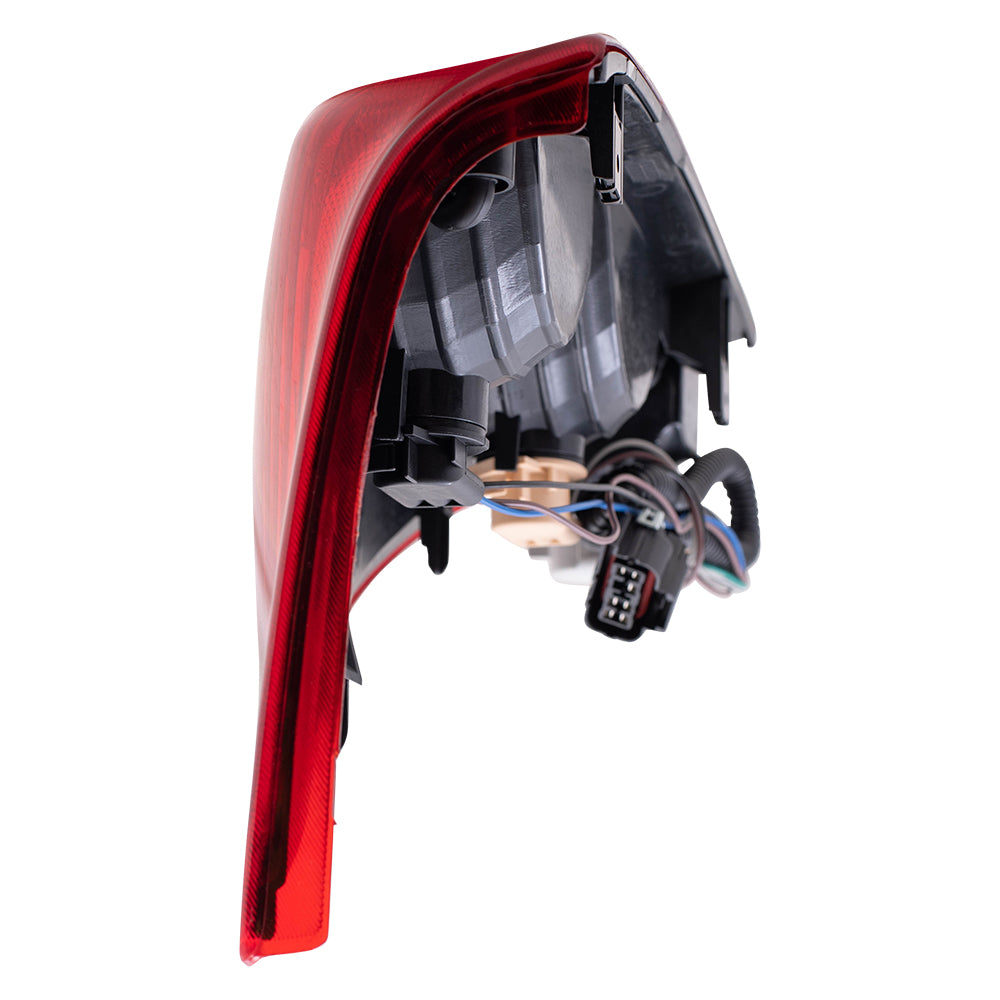 Brock Replacement Passenger Tail Light Compatible with 2000-2006 Avalanche Pickup Truck 15092493