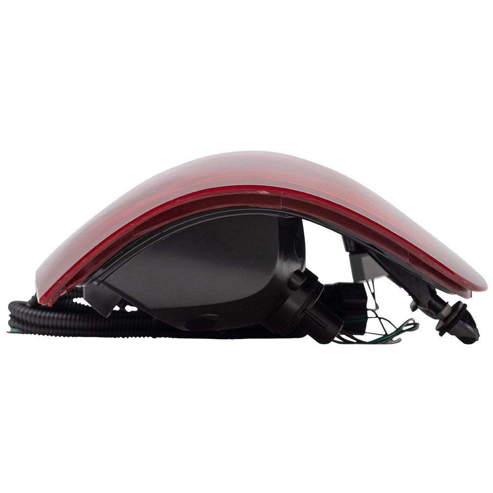 Brock Replacement Driver Tail Light Lens Compatible with 2007-2013 Sierra Pickup Truck 25958484