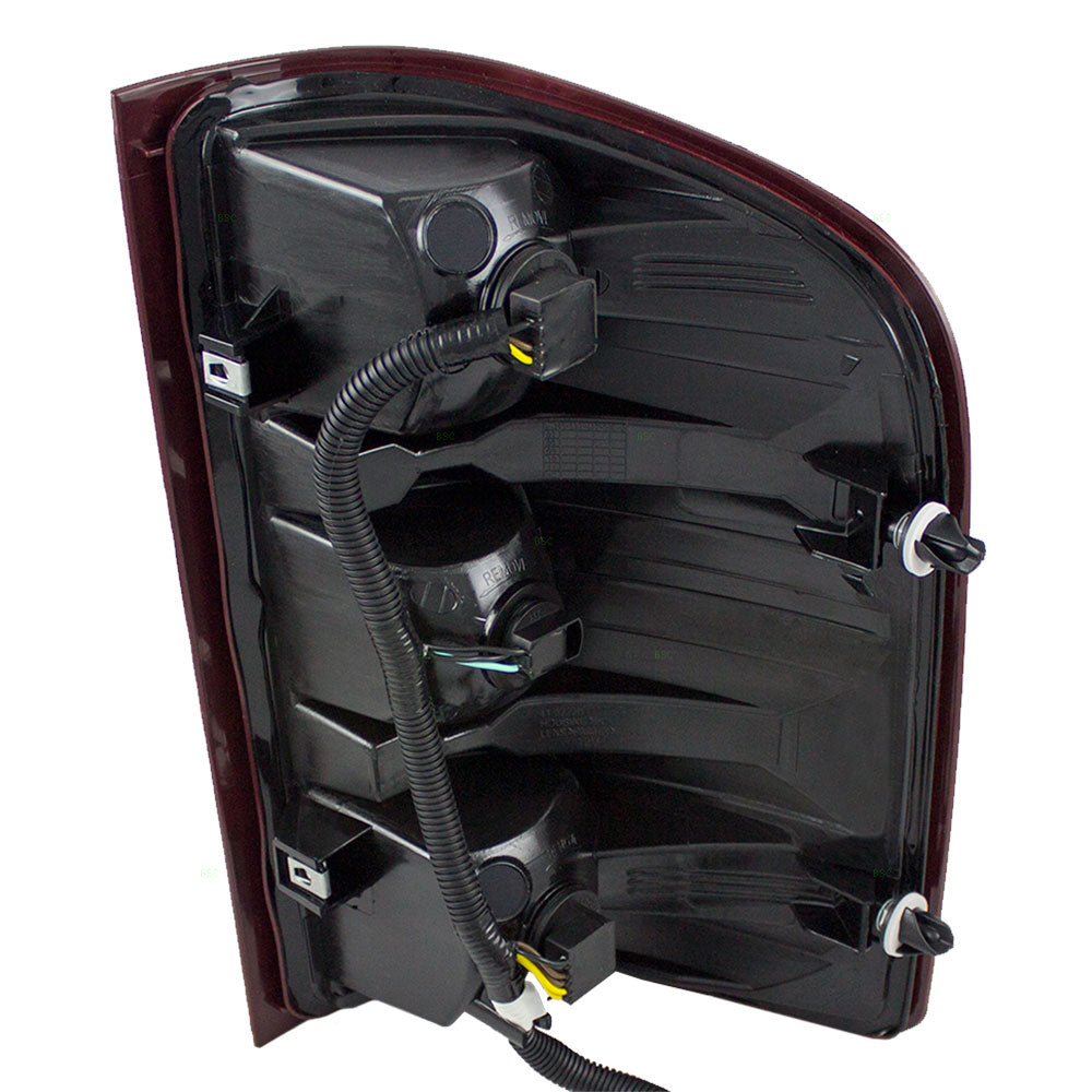 Brock Replacement Driver Tail Light Compatible with 2010-2011 Silverado Sierra Crew Cab Extended Pickup Truck 20840271