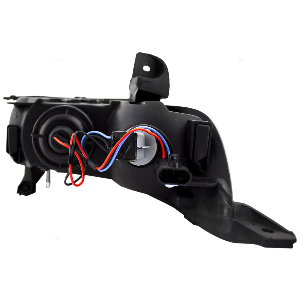 Brock Replacement Passenger Fog Light Compatible with 2006-2011 DTS 25797624