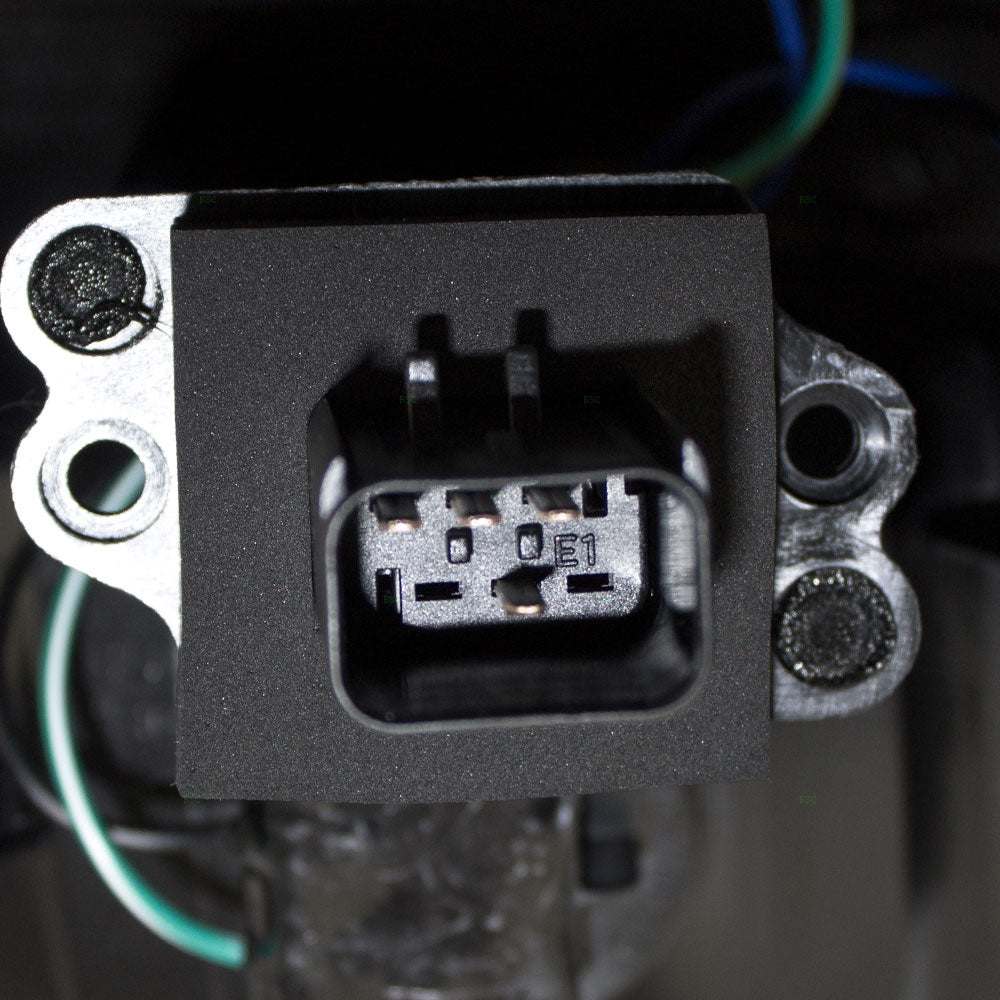 Tail Light for 2005-2007 300 2.7L/3.5L 4805850AE Right CH2819102