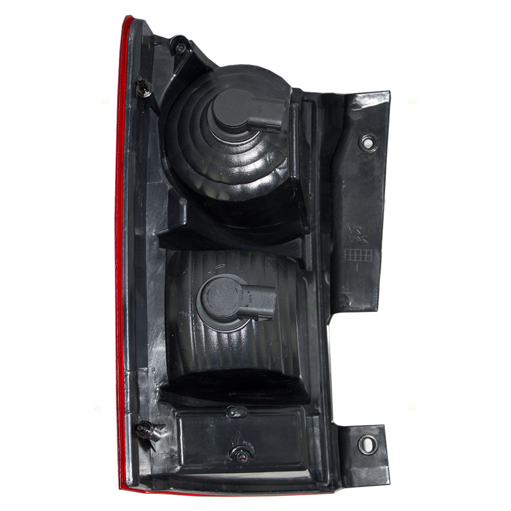 Tail Light for 2008-2010 Town & Country for 2008-2010 Town and Country 5113200AB Right CH2801179