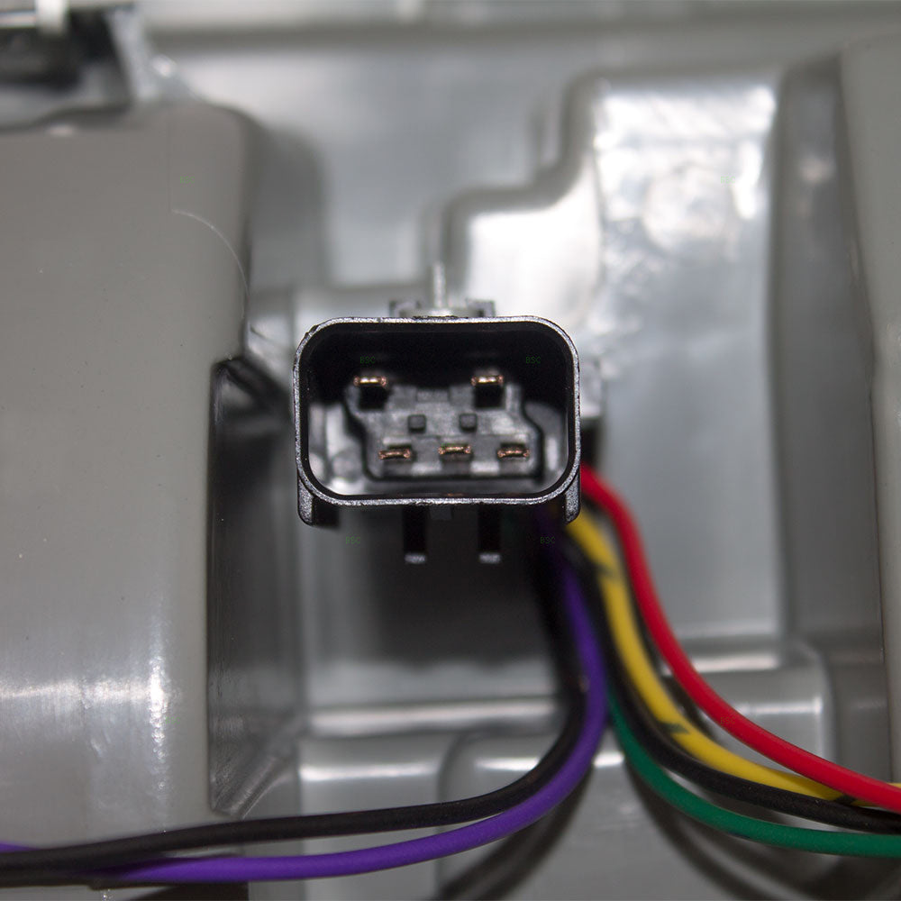 Tail Light for 2014-2018 ProMaster 1500 Chrome Trim Classic for 2014-2018 ProMaster 2500 for 2019-2023 1500 Classic for 2004-2005 E-350 Club Wagon for 2004-2005 Excursion for 2013-2018 2500 Left