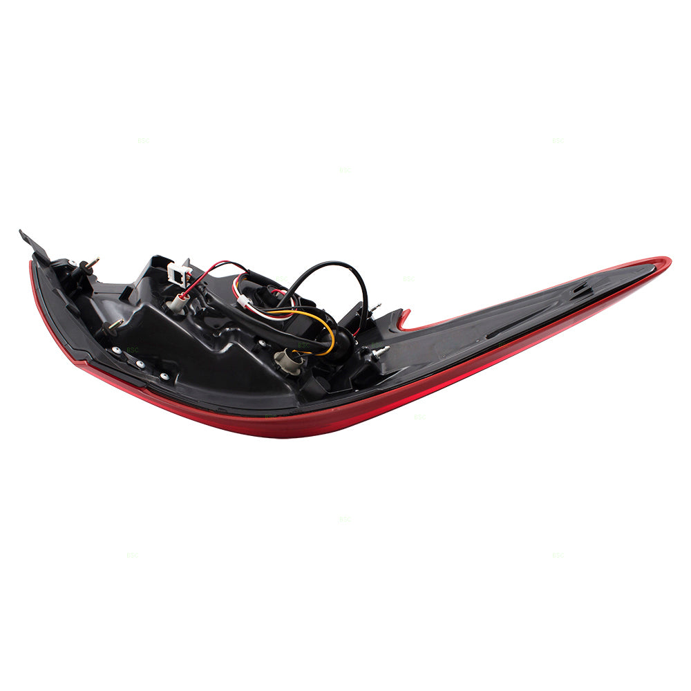 Tail Light for 2016-2017 Altima Sedan w/o Smoke Lens Quarter Mounted 265509HS0A Right NI2805106