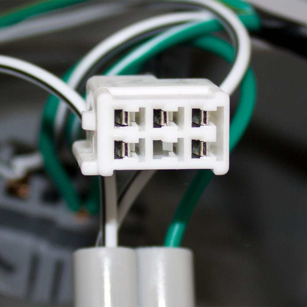 Tail Light for 2005-2006 Camry Chrome Bezel Trim 8155006210 Right TO2801155