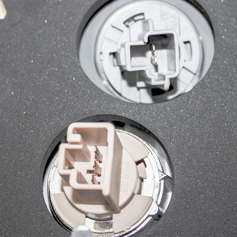 Tail Light for 2015-2017 Camry Red/Clear Quarter Mounted Hybrid 8156006640 Left TO2804121