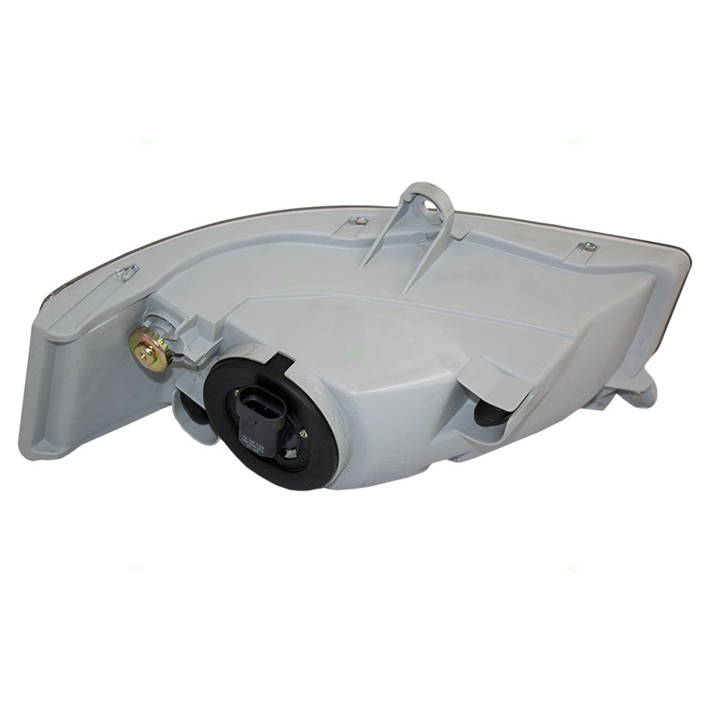 Fog Light for 2005-2006 Camry for 8121006040 Right TO2593120