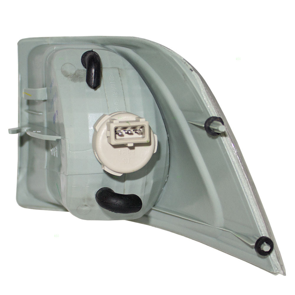 Park/Signal/Side Marker for 2001-2004 S40 Chrome Bezel for 2001-2004 V40 306218348 Right VO2521109