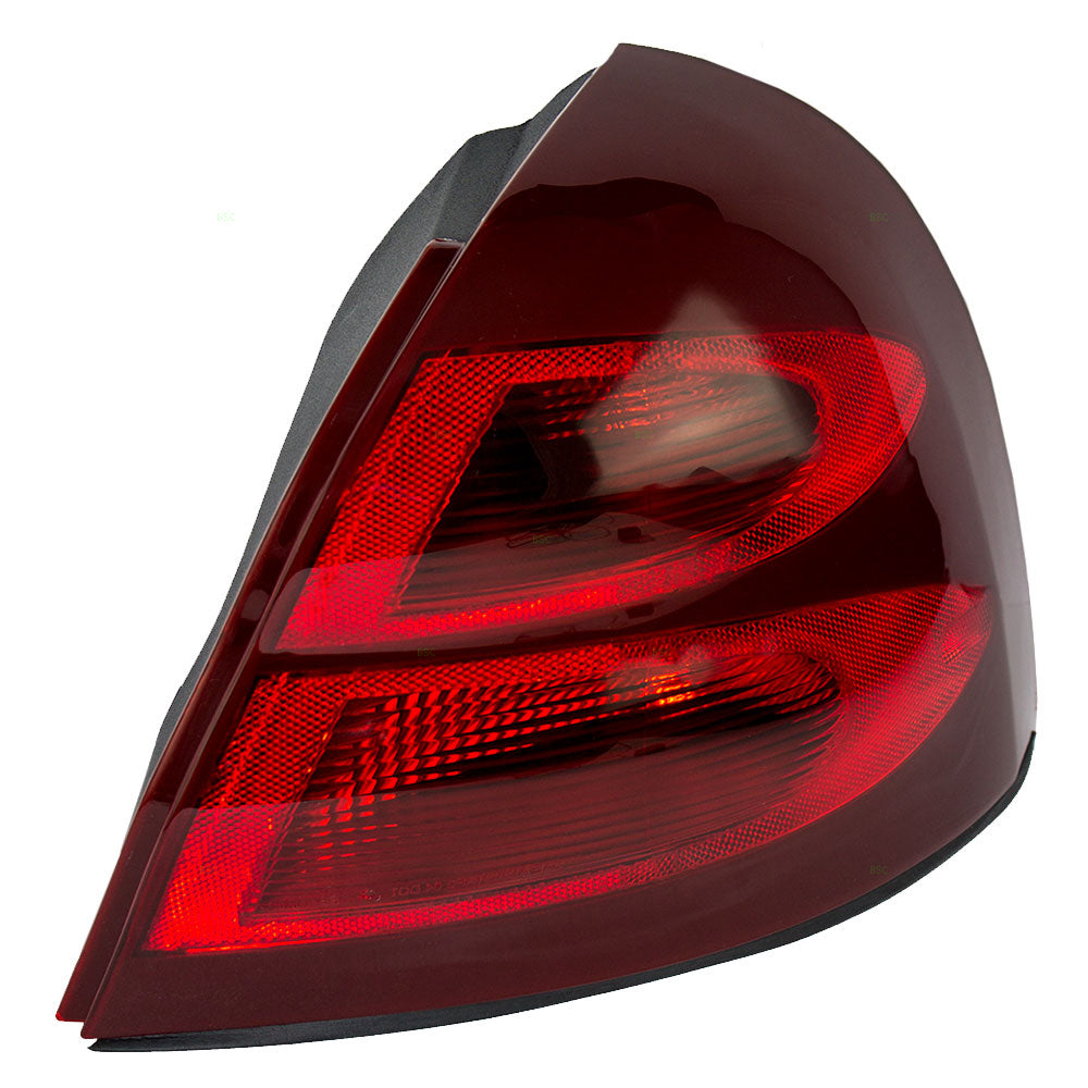Brock Replacement Passenger Tail Light Compatible with 2004-2008 Grand Prix 25851406