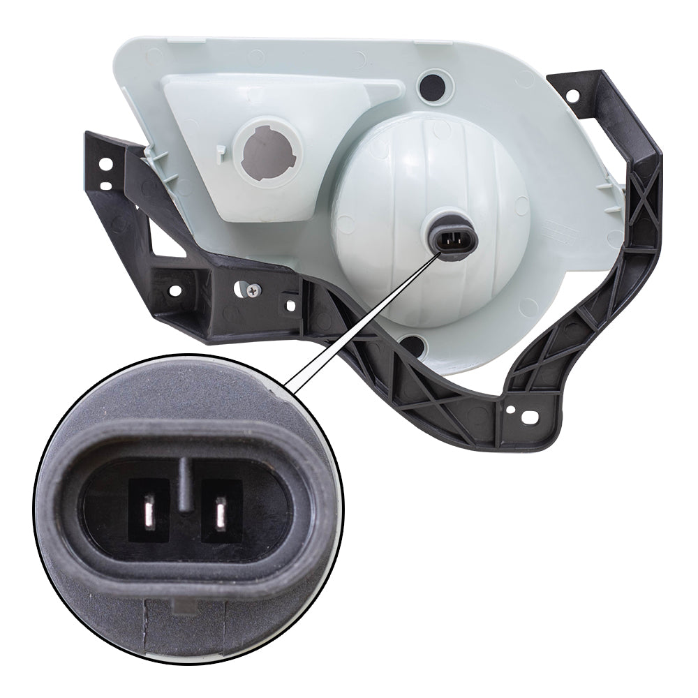 Fog Light for 2002-2006 Avalanche 1500 w/ Body Cladding for 2002-2006 Avalanche 2500 15040362 Right GM2593141