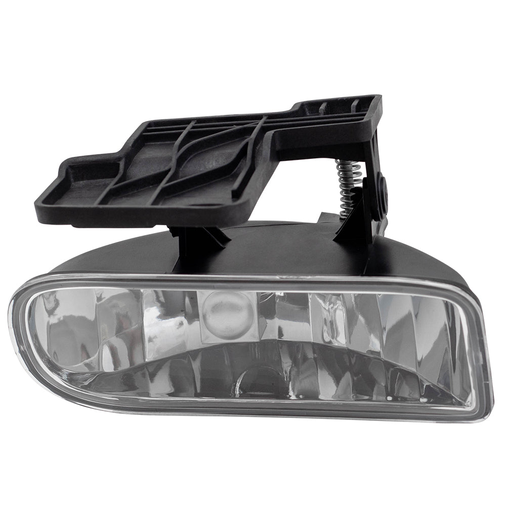 Fog Light for 1999-2002 Sierra 1500 for 2001-2002 Sierra 1500 HD 1999-2002 Sierra 2500 2001-2002 Sierra 2500 HD 2001-2002 Sierra 3500 2000-2006 Yukon 2000-2006 Yukon XL 1500 2000-2006 Yukon XL 2500