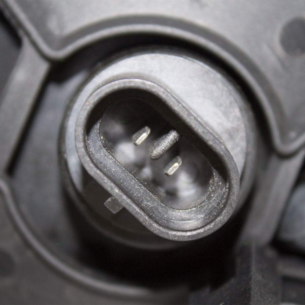 Fog Light for 2004-2015 Titan for 2005-2007 Armada 2004-2004 Pathfinder Armada 26150ZE00A Right NI2593119