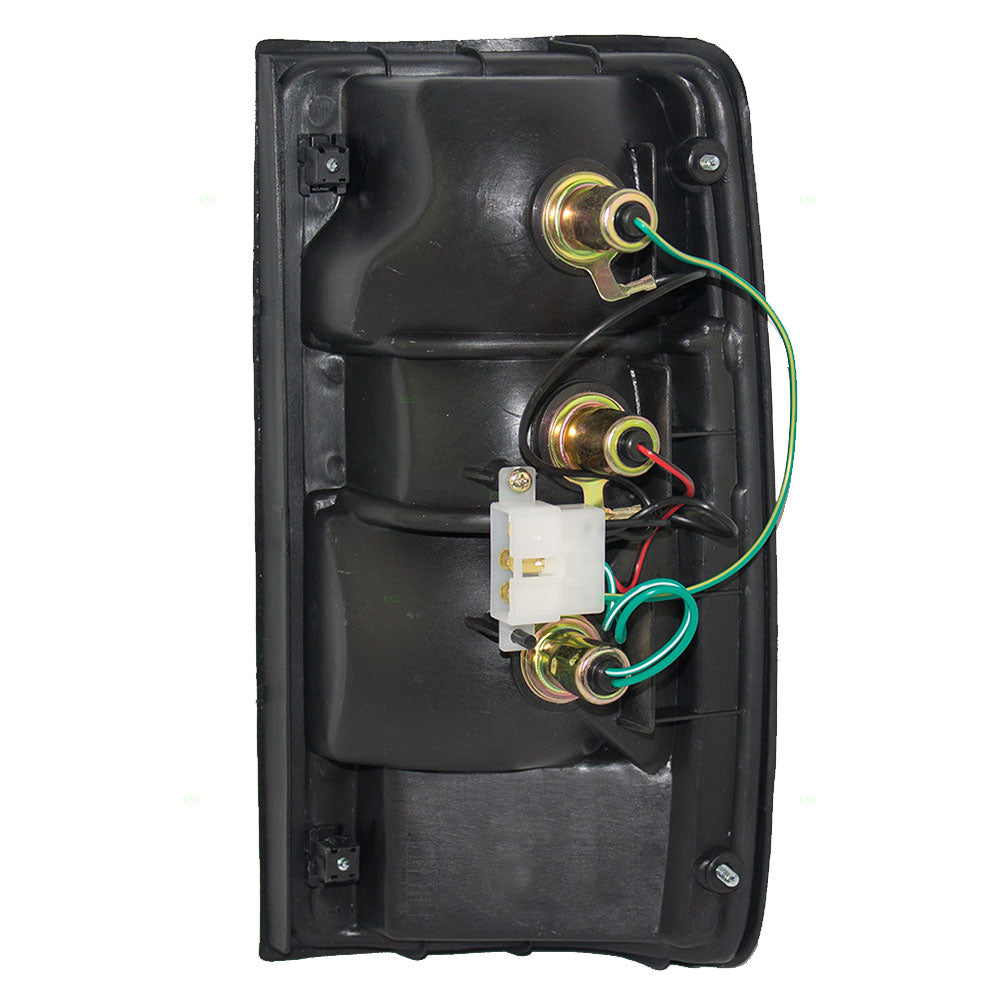 Tail Light for 1989-1995 Pickup 8156089166 Left TO2800105