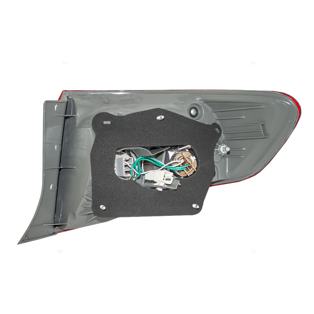 Brock Replacement Drivers Taillight Quarter Panel Mounted Tail Lamp Compatible with 09-10 Corolla 8156002460