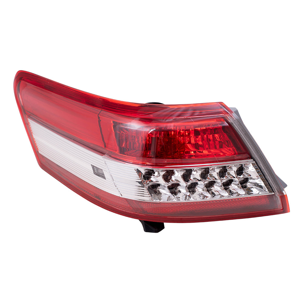 Brock Replacement Drivers Taillight Quarter Panel Mounted Tail Lamp Compatible with 10-11 Camry 8156133520