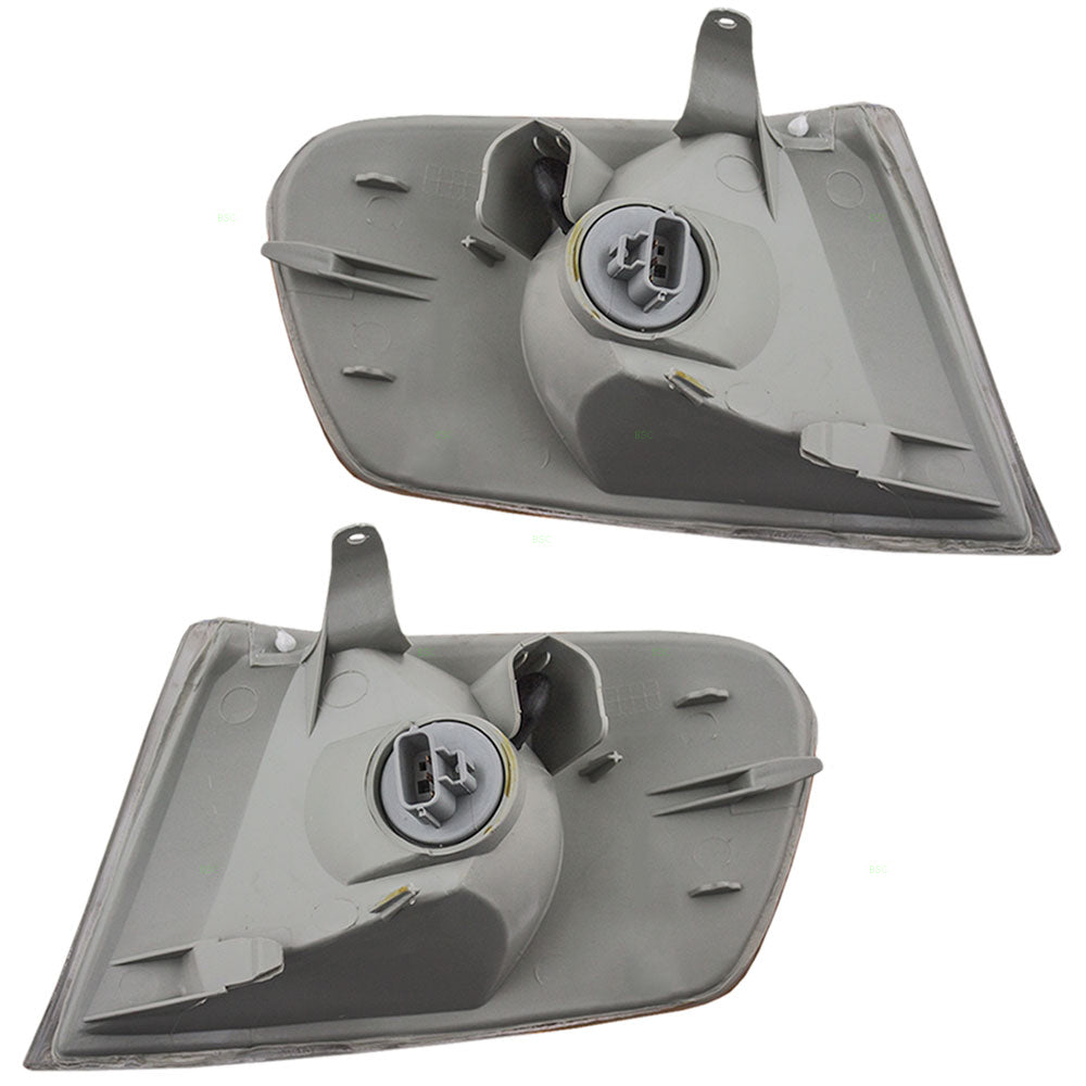 Park/Signal/Side Marker for 2001-2002 Corolla Amber/Clear for 8152002070 Set TO2530137