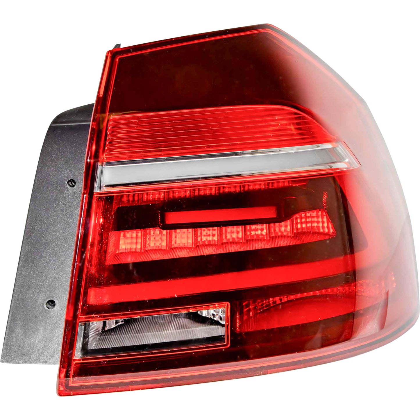 Brock 8222-0025R Passenger Side Right Combination Tail Light Assembly Body Mounted Compatible with 2017-2019 Volkswagen Passat With Halogen Headlights Built From 7/4/2016