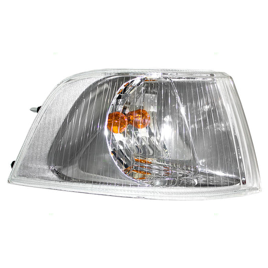 Park/Signal/Side Marker for 2001-2004 S40 Chrome Bezel for 2001-2004 V40 306218348 Right VO2521109